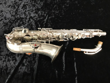 Photo Vintage Buescher Made Elkart Silver Plate Alto Sax, Serial #6362